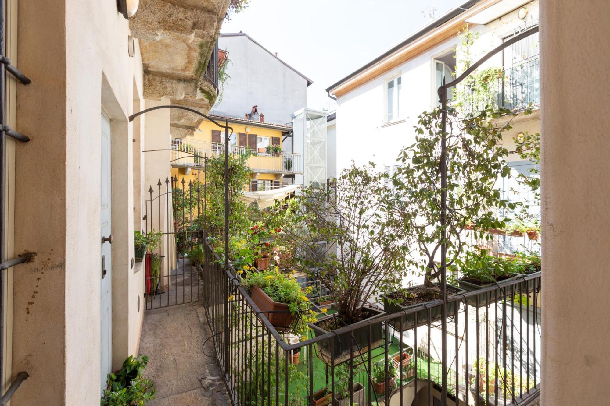 Cosy Two Bedroom Apartment Close To Navigli Milaan Buitenkant foto